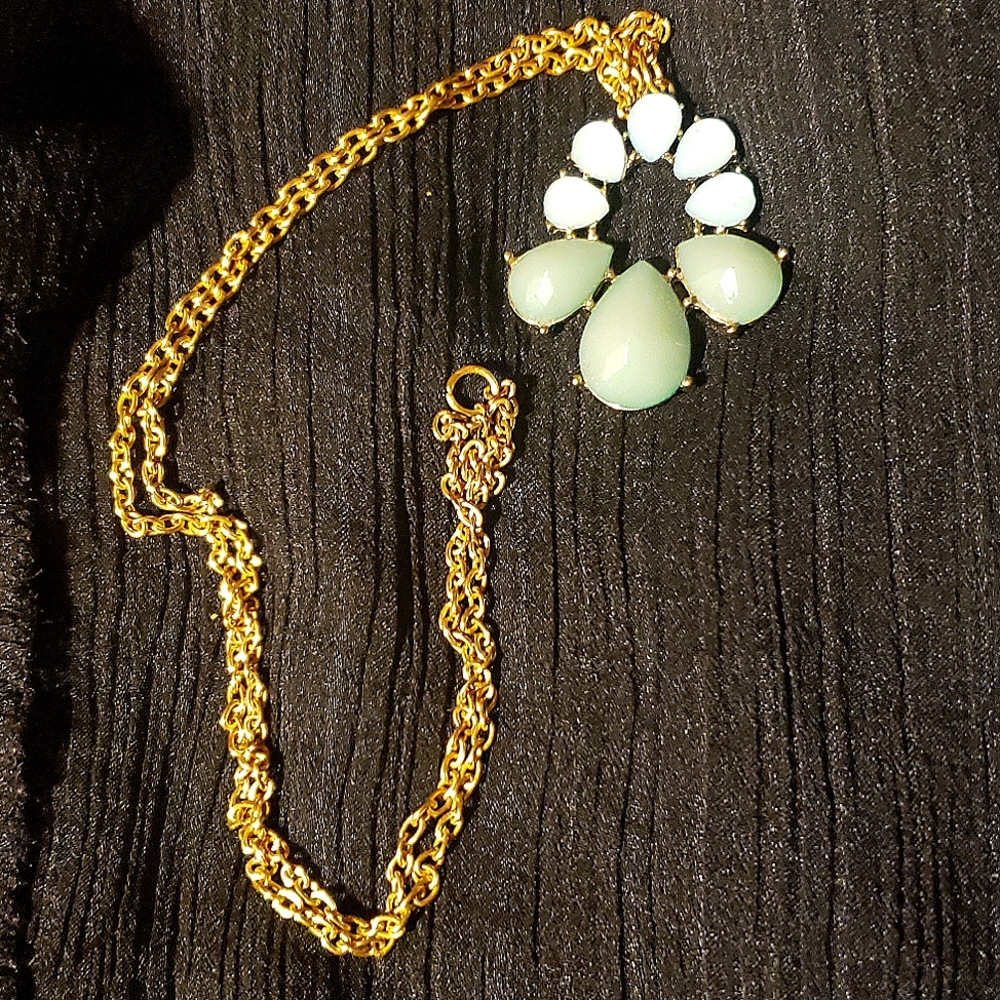 🥳 3/$30 Faux Vintage long necklace